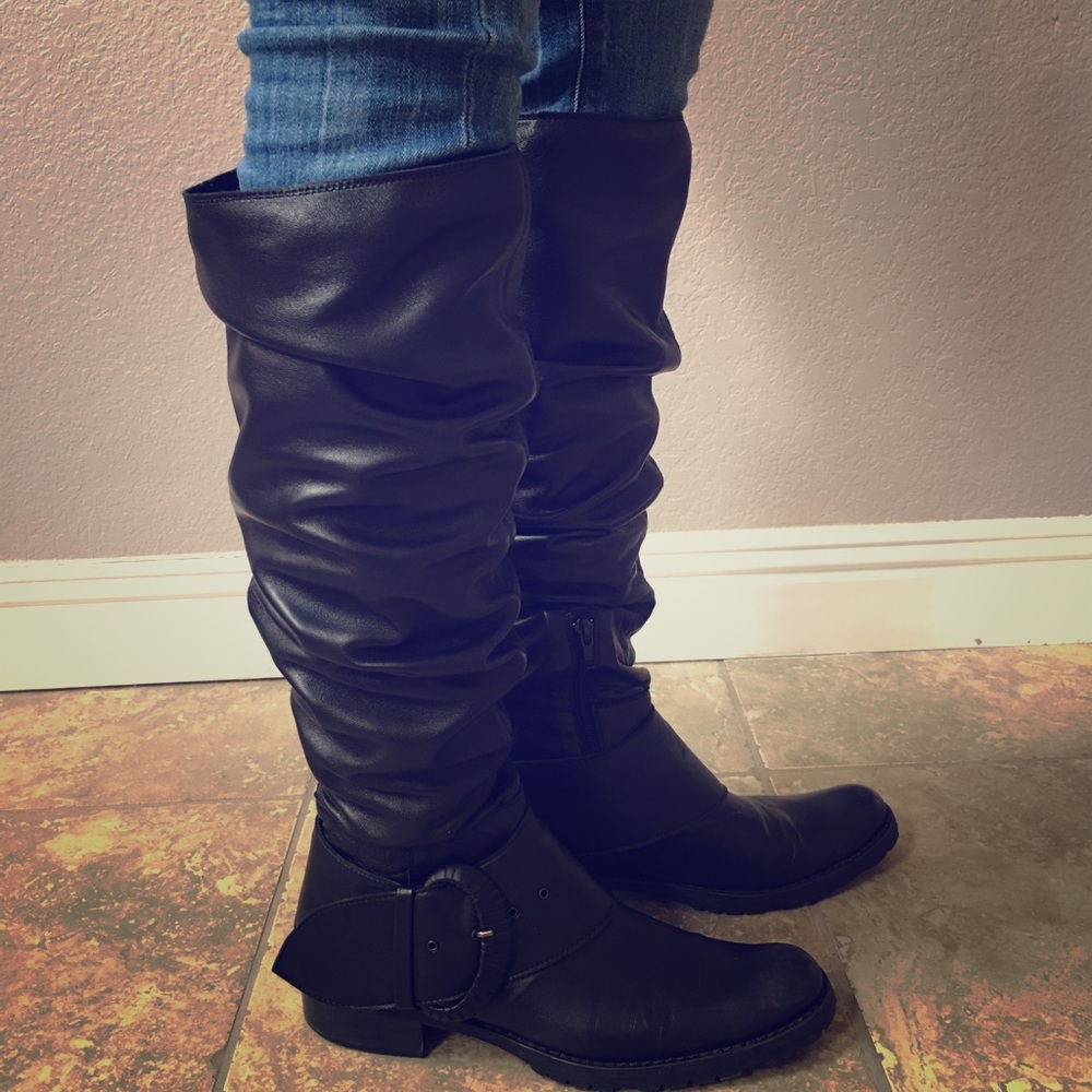 Women’s tall leather riding boots